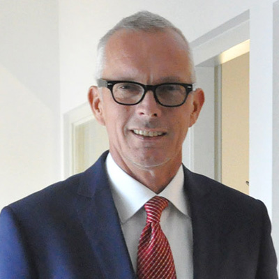 Willem Muetstege, CFO